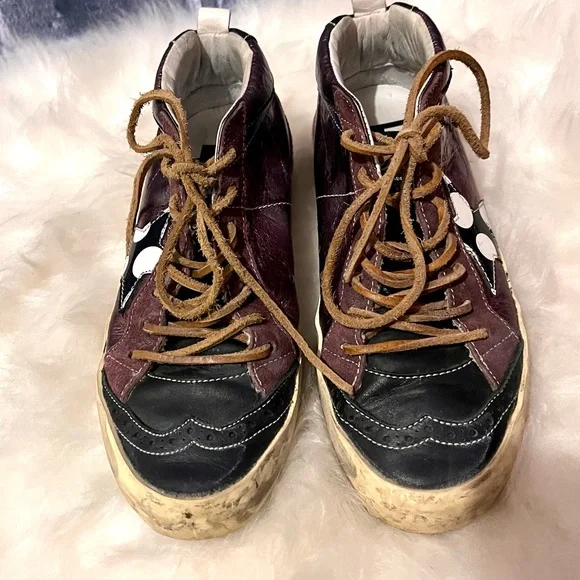 Auth. EUC Golden Goose, super rare, Mid/Star Bordeau trainers in Ametista Lame’